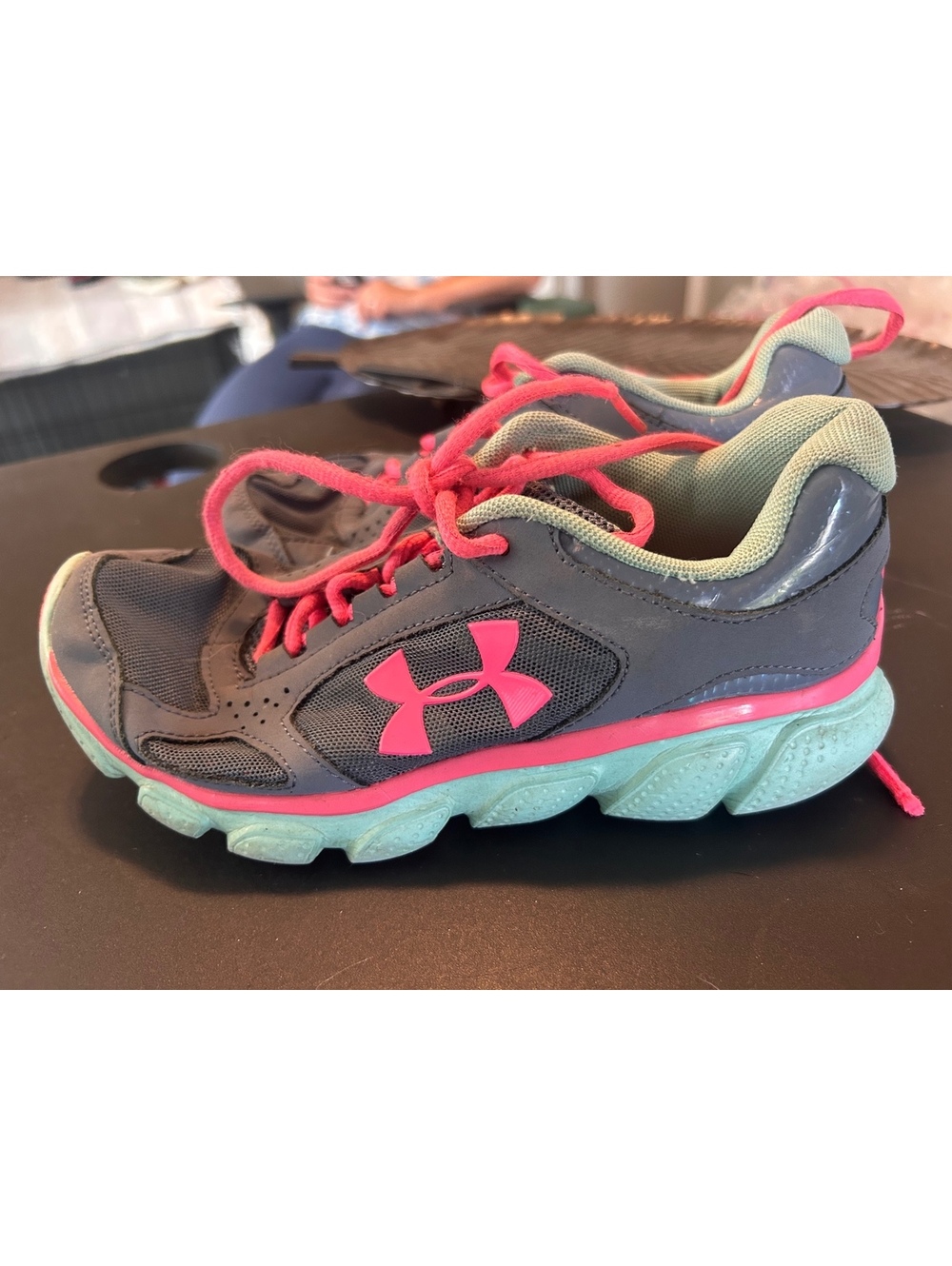 Under Armour Girls' Athletic Shoes Size 3.5Y Gray Pink